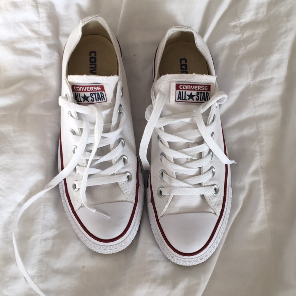 Men’s White Converse
